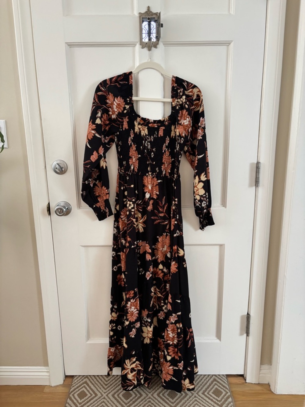 2 for $30 🌸 Black Floral Maxi Dress with Smocked Bodice